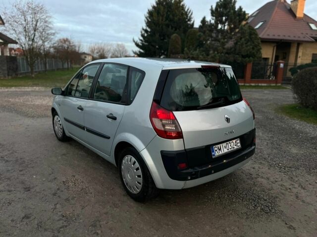 Серый Рено Сценик, объемом двигателя 0 л и пробегом 286 тыс. км за 2450 $, фото 2 на Automoto.ua