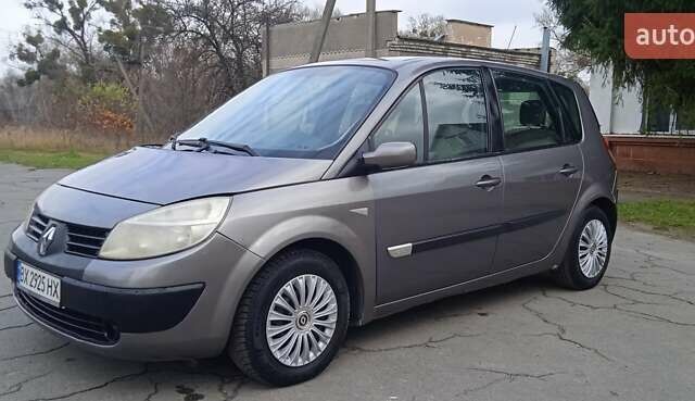 Серый Рено Сценик, объемом двигателя 1.5 л и пробегом 280 тыс. км за 3500 $, фото 4 на Automoto.ua