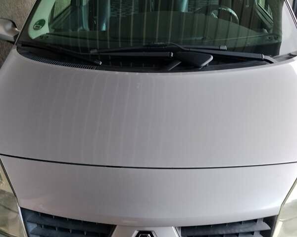 Серый Рено Сценик, объемом двигателя 2 л и пробегом 240 тыс. км за 5700 $, фото 1 на Automoto.ua