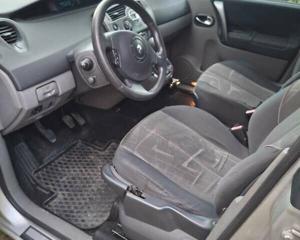 Серый Рено Сценик, объемом двигателя 1.87 л и пробегом 280 тыс. км за 5200 $, фото 9 на Automoto.ua