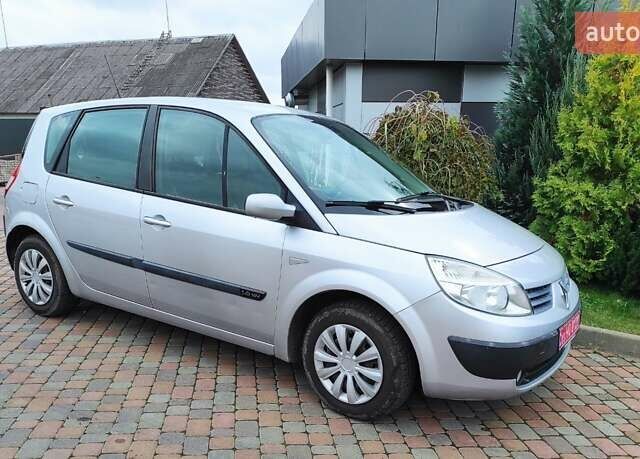 Серый Рено Сценик, объемом двигателя 1.6 л и пробегом 230 тыс. км за 4990 $, фото 5 на Automoto.ua