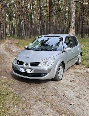 Серый Рено Сценик, объемом двигателя 1.6 л и пробегом 230 тыс. км за 5000 $, фото 5 на Automoto.ua