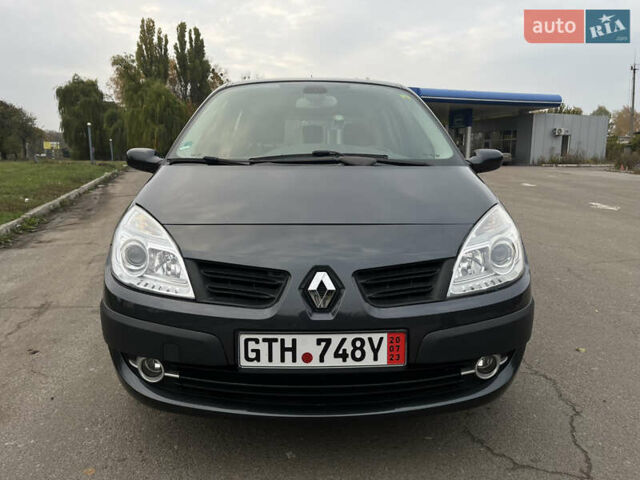 Рено Сценик 2006 в Сумах на Automoto.ua Серый Рено Сценик, объемом двигателя 1.6 л и пробегом 122 тыс. км за 6199 $, фото 13 на Automoto.ua