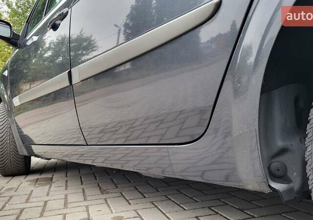 Серый Рено Сценик, объемом двигателя 1.6 л и пробегом 212 тыс. км за 5600 $, фото 10 на Automoto.ua