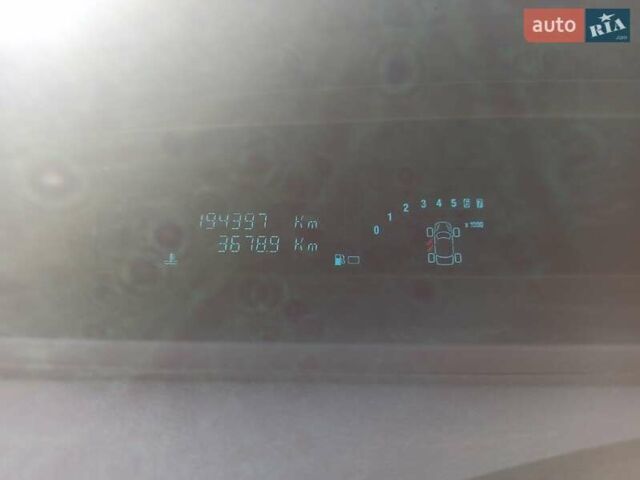 Серый Рено Сценик, объемом двигателя 1.6 л и пробегом 195 тыс. км за 3750 $, фото 11 на Automoto.ua