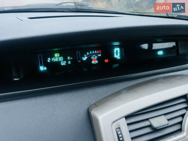 Серый Рено Сценик, объемом двигателя 1.6 л и пробегом 215 тыс. км за 5100 $, фото 32 на Automoto.ua