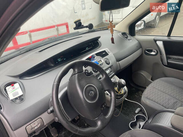 Рено Сценик 2006 в Виннице на Automoto.ua Серый Рено Сценик, объемом двигателя 1.5 л и пробегом 335 тыс. км за 5500 $, фото 7 на Automoto.ua