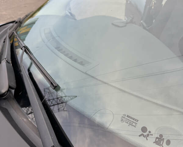 Рено Сценік 2006 у Чернігові на Automoto.ua Сірий Рено Сценік, об'ємом двигуна 1.6 л та пробігом 235 тис. км за 5250 $, фото 26 на Automoto.ua