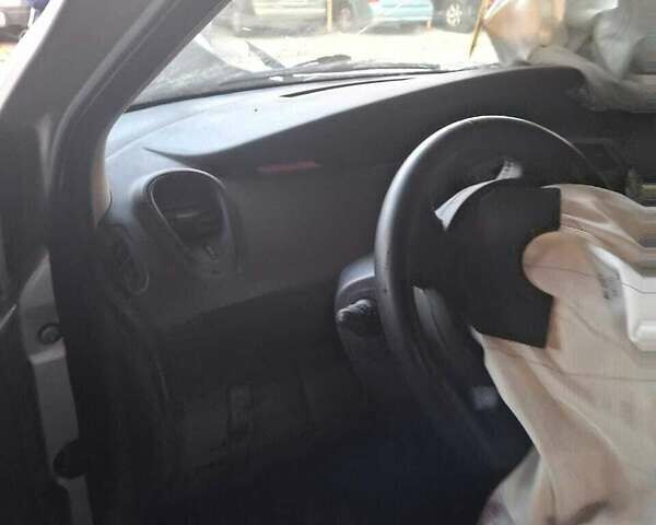 Серый Рено Сценик, объемом двигателя 2 л и пробегом 172 тыс. км за 2100 $, фото 12 на Automoto.ua