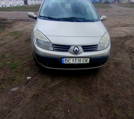 Серый Рено Сценик, объемом двигателя 1.6 л и пробегом 206 тыс. км за 4000 $, фото 1 на Automoto.ua