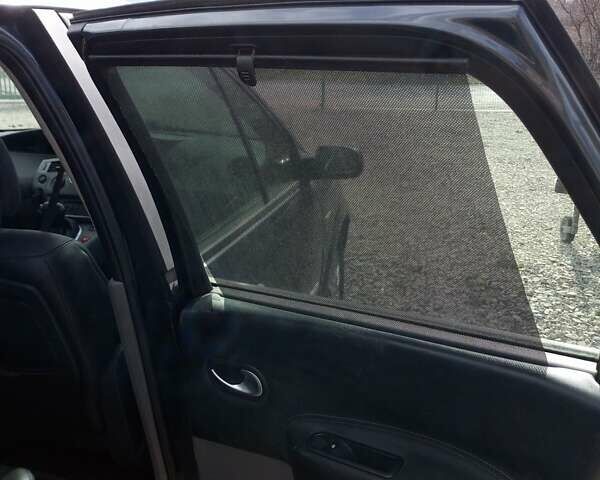Рено Сценік 2006 у Каменце-Подольском на Automoto.ua Сірий Рено Сценік, об'ємом двигуна 2 л та пробігом 265 тис. км за 5500 $, фото 5 на Automoto.ua