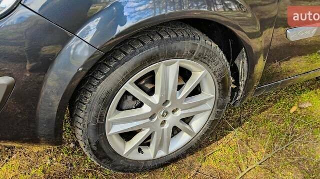 Серый Рено Сценик, объемом двигателя 2 л и пробегом 265 тыс. км за 5000 $, фото 27 на Automoto.ua