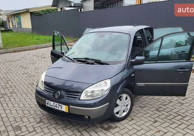 Серый Рено Сценик, объемом двигателя 1.6 л и пробегом 212 тыс. км за 5600 $, фото 15 на Automoto.ua