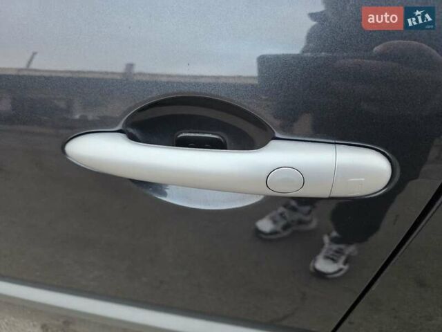 Серый Рено Сценик, объемом двигателя 1.6 л и пробегом 195 тыс. км за 5899 $, фото 21 на Automoto.ua