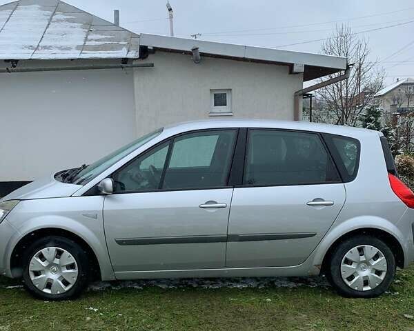 Сірий Рено Сценік, об'ємом двигуна 1.6 л та пробігом 225 тис. км за 5700 $, фото 45 на Automoto.ua