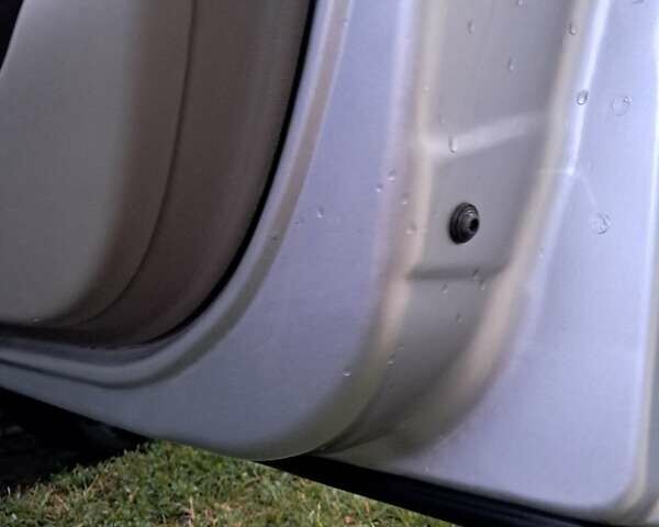 Серый Рено Сценик, объемом двигателя 1.6 л и пробегом 322 тыс. км за 5200 $, фото 5 на Automoto.ua