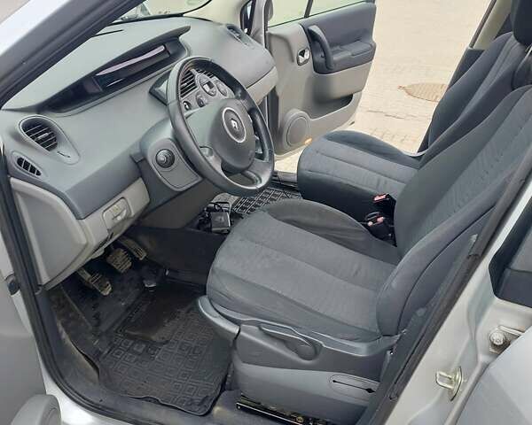 Сірий Рено Сценік, об'ємом двигуна 1.6 л та пробігом 238 тис. км за 5700 $, фото 30 на Automoto.ua