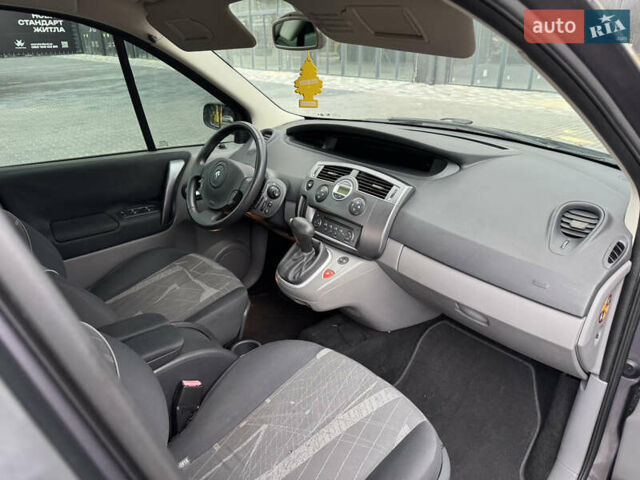 Сірий Рено Сценік, об'ємом двигуна 0 л та пробігом 244 тис. км за 5999 $, фото 16 на Automoto.ua
