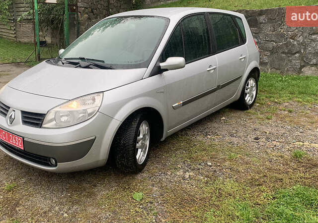 Рено Сценик 2006 в Виннице на Automoto.ua Серый Рено Сценик, объемом двигателя 1.6 л и пробегом 124 тыс. км за 6250 $, фото 1 на Automoto.ua