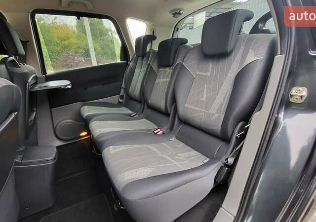 Серый Рено Сценик, объемом двигателя 1.6 л и пробегом 212 тыс. км за 5250 $, фото 26 на Automoto.ua