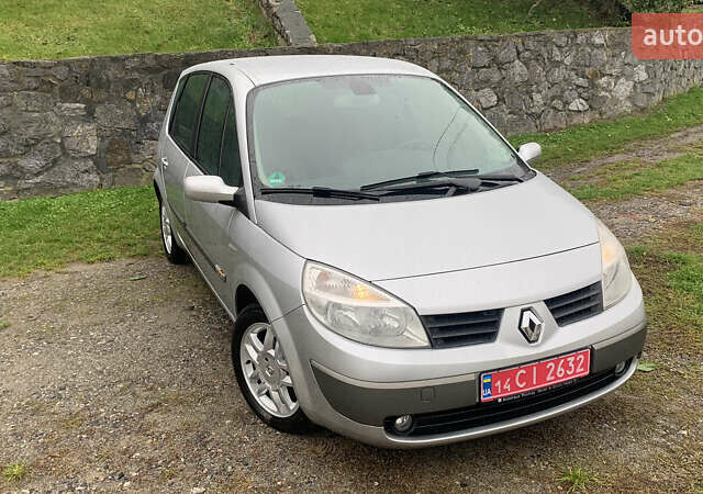 Рено Сценик 2006 в Виннице на Automoto.ua Серый Рено Сценик, объемом двигателя 1.6 л и пробегом 124 тыс. км за 6250 $, фото 4 на Automoto.ua