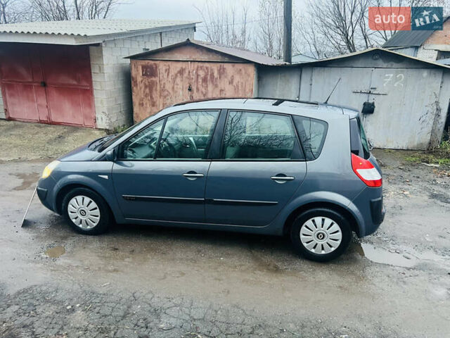 Серый Рено Сценик, объемом двигателя 1.6 л и пробегом 215 тыс. км за 5100 $, фото 7 на Automoto.ua