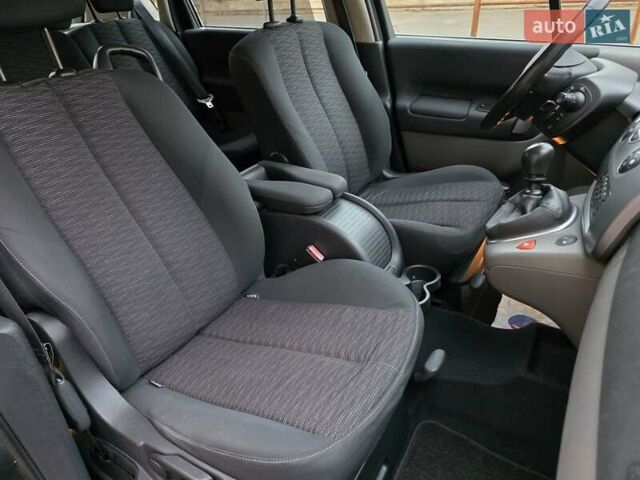 Серый Рено Сценик, объемом двигателя 1.6 л и пробегом 195 тыс. км за 5899 $, фото 31 на Automoto.ua