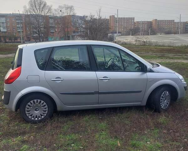 Сірий Рено Сценік, об'ємом двигуна 1.6 л та пробігом 238 тис. км за 5700 $, фото 1 на Automoto.ua