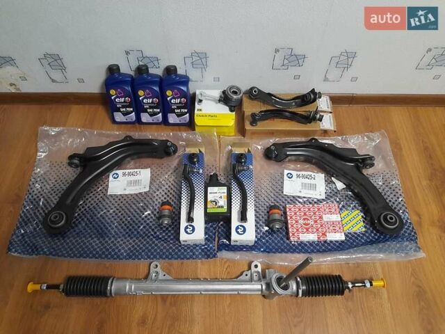 Сірий Рено Сценік, об'ємом двигуна 1.6 л та пробігом 254 тис. км за 5200 $, фото 4 на Automoto.ua