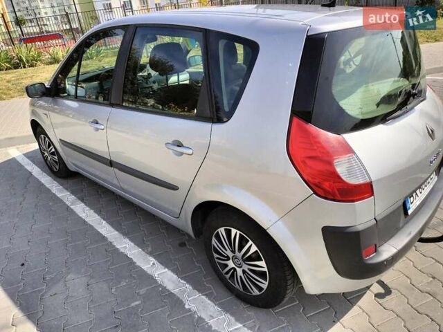 Серый Рено Сценик, объемом двигателя 1.46 л и пробегом 345 тыс. км за 5499 $, фото 3 на Automoto.ua