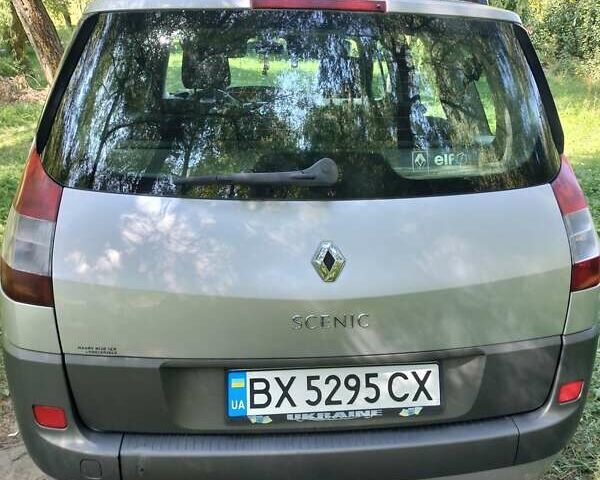 Серый Рено Сценик, объемом двигателя 1.6 л и пробегом 327 тыс. км за 5650 $, фото 1 на Automoto.ua