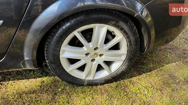 Серый Рено Сценик, объемом двигателя 2 л и пробегом 265 тыс. км за 5000 $, фото 26 на Automoto.ua