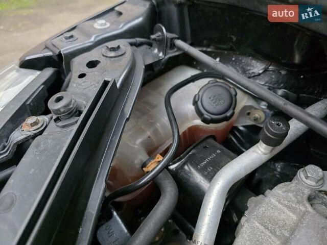 Серый Рено Сценик, объемом двигателя 1.6 л и пробегом 195 тыс. км за 5899 $, фото 39 на Automoto.ua