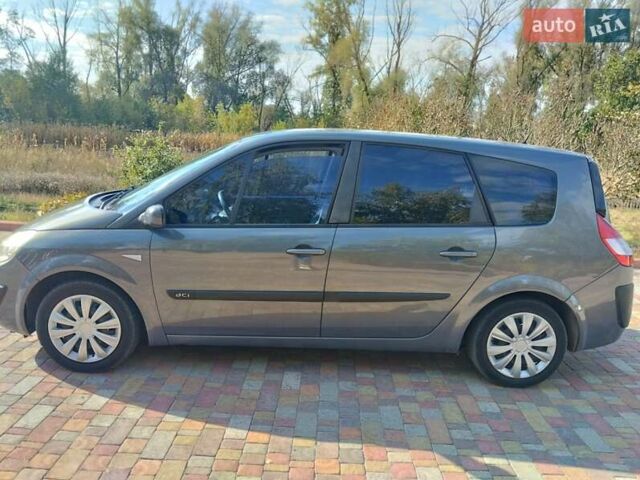 Рено Сценик 2006 в Миргороде на Automoto.ua Серый Рено Сценик, объемом двигателя 1.5 л и пробегом 335 тыс. км за 4150 $, фото 4 на Automoto.ua