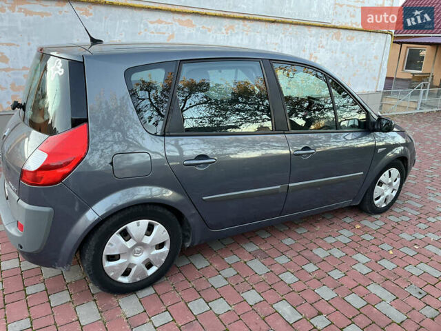 Рено Сценік 2006 у Хмельницькому на Automoto.ua Сірий Рено Сценік, об'ємом двигуна 2 л та пробігом 236 тис. км за 5800 $, фото 13 на Automoto.ua