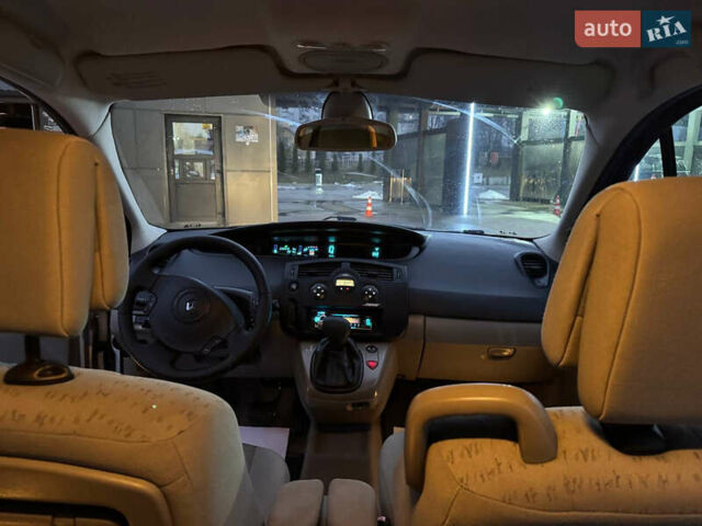 Сірий Рено Сценік, об'ємом двигуна 1.6 л та пробігом 230 тис. км за 4450 $, фото 24 на Automoto.ua