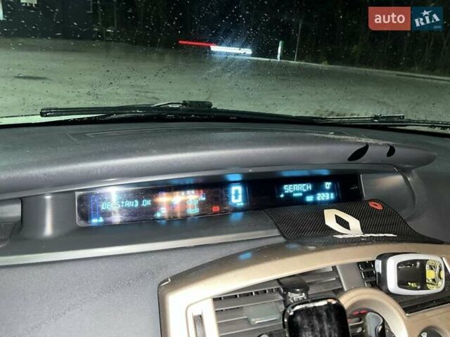 Сірий Рено Сценік, об'ємом двигуна 1.5 л та пробігом 999 тис. км за 4600 $, фото 5 на Automoto.ua