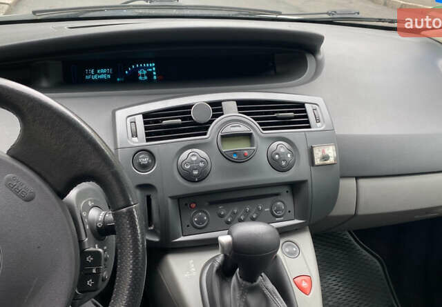 Сірий Рено Сценік, об'ємом двигуна 1.6 л та пробігом 101 тис. км за 6700 $, фото 1 на Automoto.ua