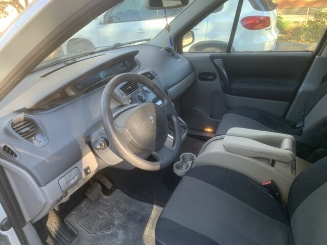 Сірий Рено Сценік, об'ємом двигуна 1.6 л та пробігом 230 тис. км за 4300 $, фото 7 на Automoto.ua