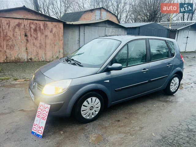 Серый Рено Сценик, объемом двигателя 1.6 л и пробегом 215 тыс. км за 5100 $, фото 9 на Automoto.ua