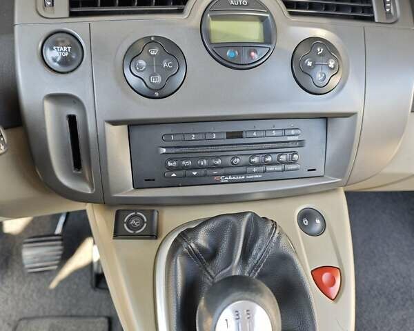 Сірий Рено Сценік, об'ємом двигуна 1.99 л та пробігом 317 тис. км за 6200 $, фото 1 на Automoto.ua