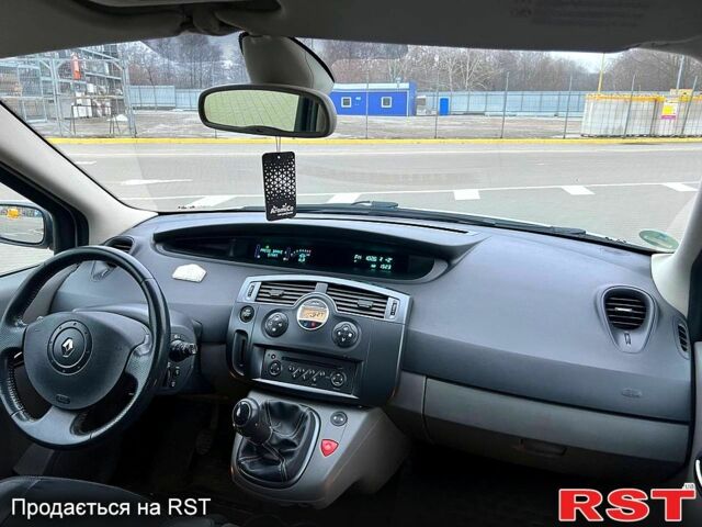 Серый Рено Сценик, объемом двигателя 1.6 л и пробегом 210 тыс. км за 4950 $, фото 9 на Automoto.ua