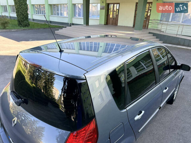 Сірий Рено Сценік, об'ємом двигуна 1.5 л та пробігом 280 тис. км за 4950 $, фото 46 на Automoto.ua