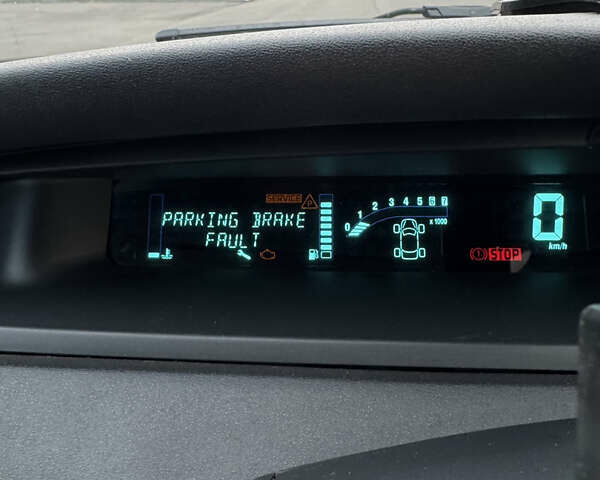 Рено Сценік 2006 у Чернігові на Automoto.ua Сірий Рено Сценік, об'ємом двигуна 1.6 л та пробігом 235 тис. км за 5250 $, фото 28 на Automoto.ua