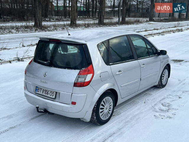Серый Рено Сценик, объемом двигателя 1.6 л и пробегом 289 тыс. км за 4300 $, фото 12 на Automoto.ua