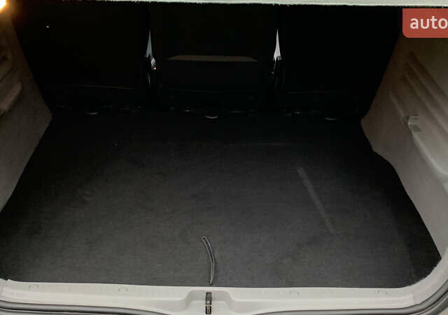 Рено Сценик 2006 в Виннице на Automoto.ua Серый Рено Сценик, объемом двигателя 1.6 л и пробегом 124 тыс. км за 6250 $, фото 15 на Automoto.ua