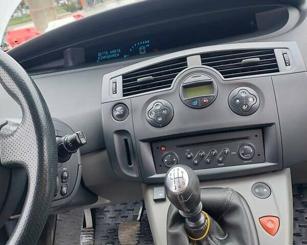 Сірий Рено Сценік, об'ємом двигуна 1.6 л та пробігом 238 тис. км за 5700 $, фото 23 на Automoto.ua