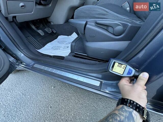 Сірий Рено Сценік, об'ємом двигуна 1.6 л та пробігом 240 тис. км за 6800 $, фото 123 на Automoto.ua