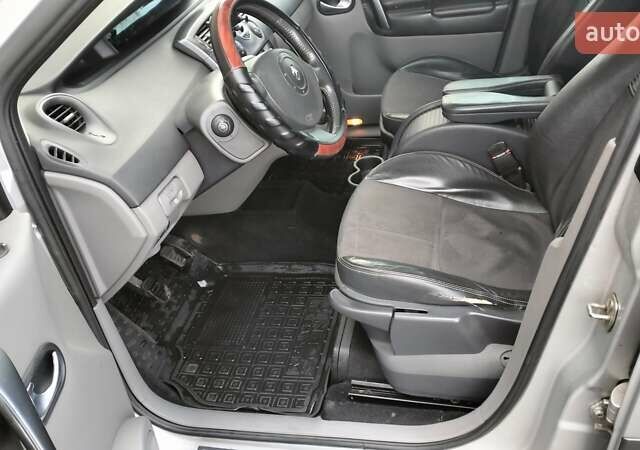 Сірий Рено Сценік, об'ємом двигуна 1.6 л та пробігом 210 тис. км за 5000 $, фото 12 на Automoto.ua