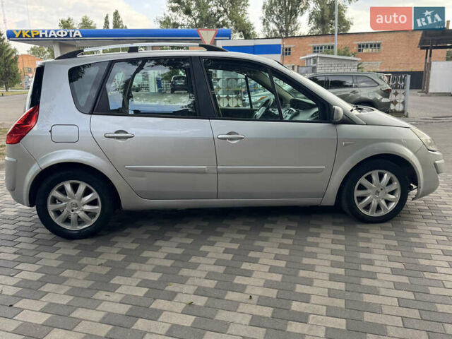 Сірий Рено Сценік, об'ємом двигуна 1.6 л та пробігом 215 тис. км за 4800 $, фото 2 на Automoto.ua